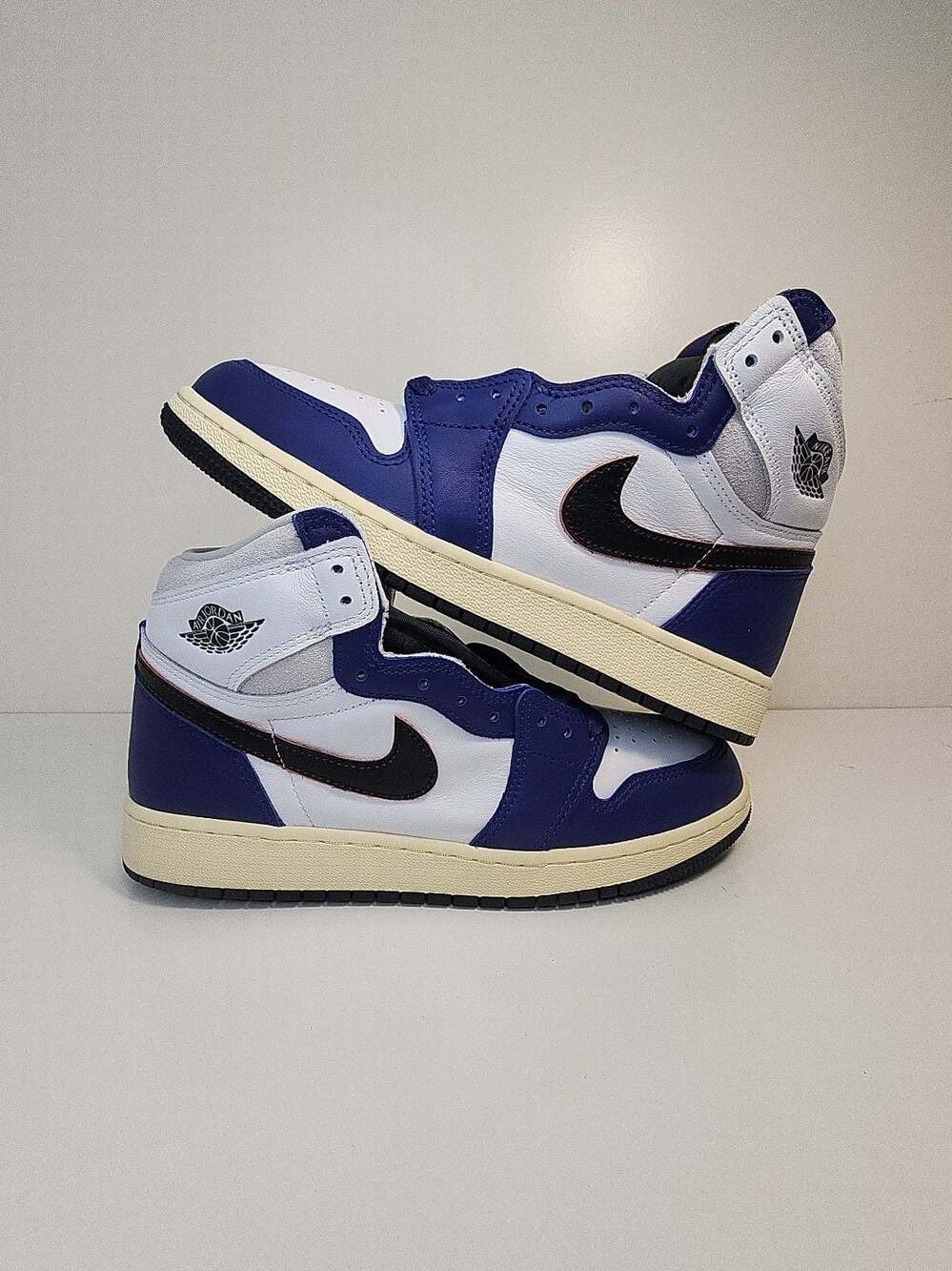 Nike Air Jordan 1 Rare Air Youth Size 6.5